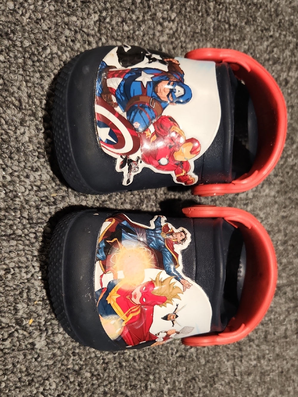 Avengers CROCS